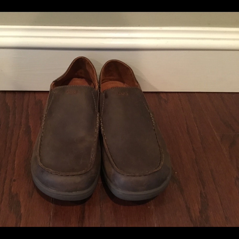 Olukai brown leather Moloa slip on loafers boys 5